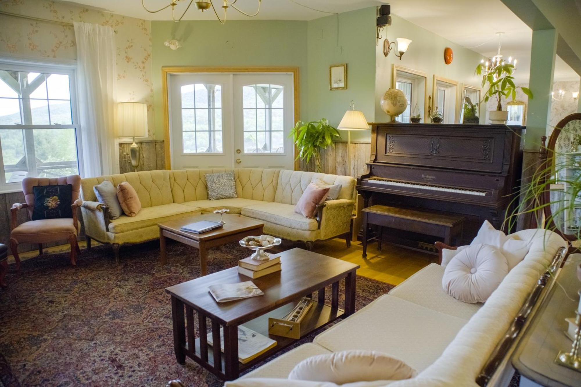 Chanterelle Inn & Cottages Baddeck Inlet Extérieur photo
