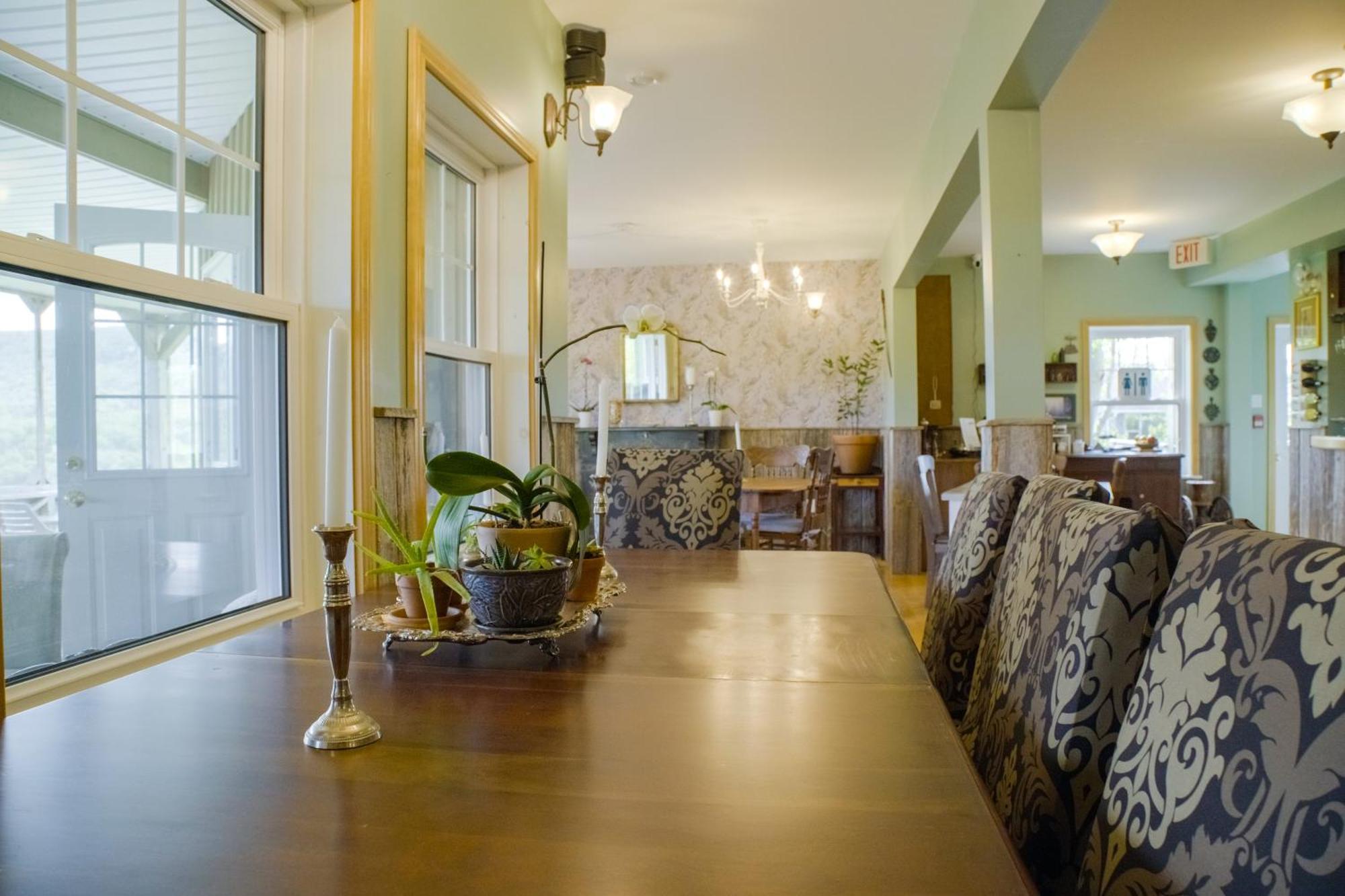 Chanterelle Inn & Cottages Baddeck Inlet Extérieur photo