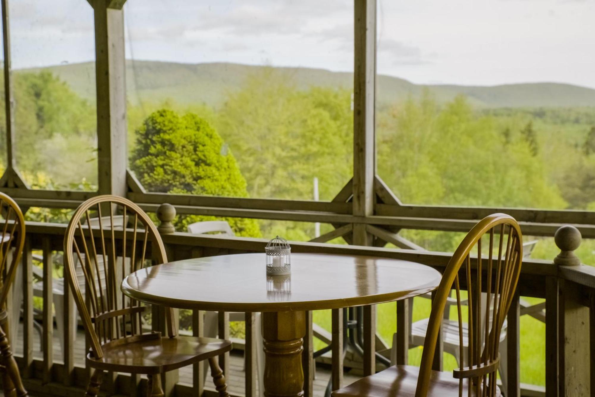 Chanterelle Inn & Cottages Baddeck Inlet Extérieur photo